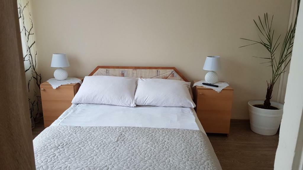 Hotel Snieznik クウォツコ エクステリア 写真